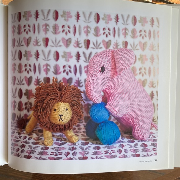 Vintage Baby Knits Knitting Book by Kristen Rengren hardcover - Picture 6 of 13